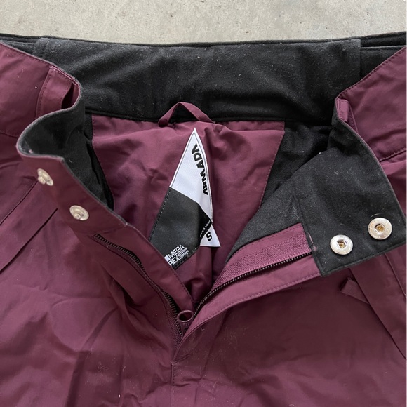 Armada women’s Ski Pants - Burgundy NWOT - Picture 5 of 11